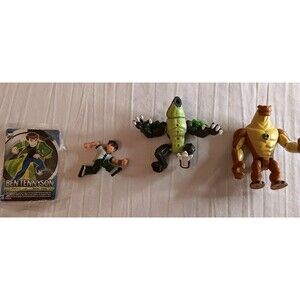 Ben 10 Action Figures, Super RARE Ben With Wide Kick Stance Lot Of 3 With 1 Card